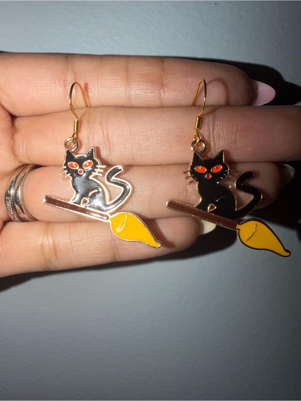 Halloween Dangle Earrings - Choose 1 - Picture 9 of 17